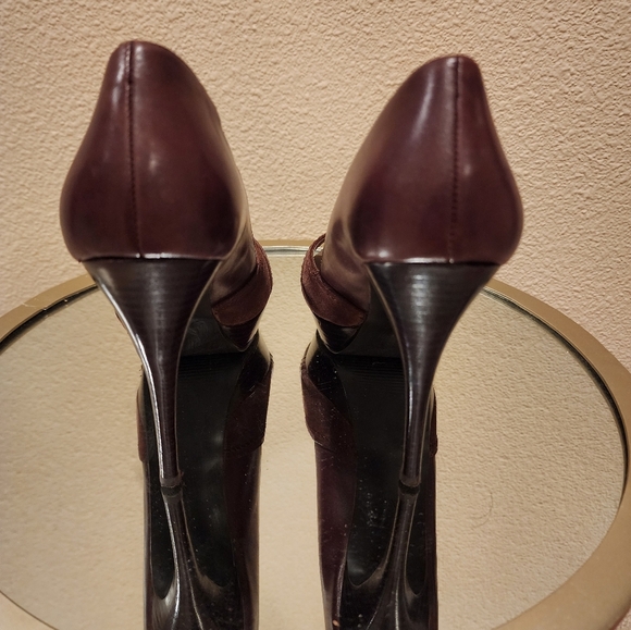 GUESS Brown Leather Heels Size 8.5M - Picture 4 of 7